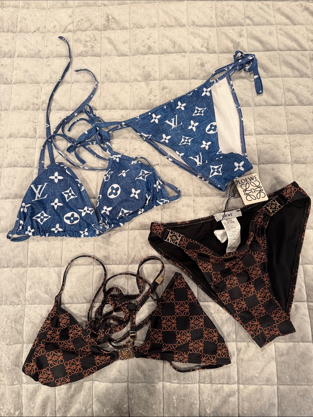 Set of 2 Triangle Top Bikinis!